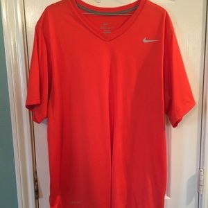 Nike DriFit T-Shirt Men’s